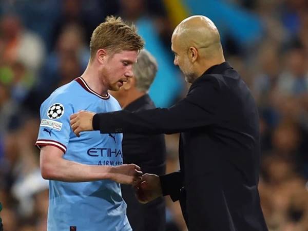 Bóng đá 18/5: Pep nổi cáu, De Bruyne đáp trả bằng 2 từ